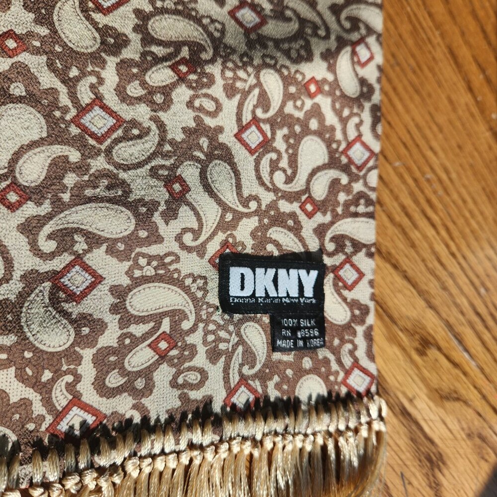 2/$20 SALE! DKNY Scarf - Picture 3 of 6